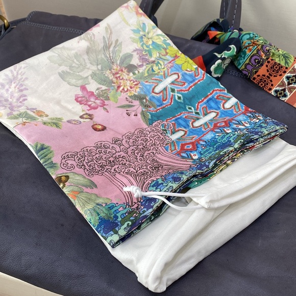 JOHNNY WAS “Vanessa” Blue (Altomare) Italian Leather Tote (NWT’s) - Picture 16 of 16